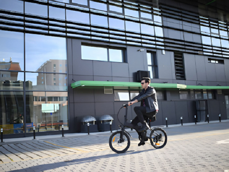 A Guide to the Best Fast Foldable Electric Bike