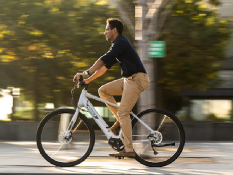 Choosing the Fastest Electric Bike for Your Morning Commute