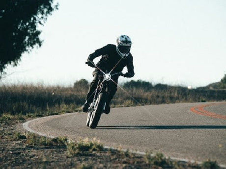 How Fast Can an Electric Bike Go? A Guide to Speed, Classes, and Laws