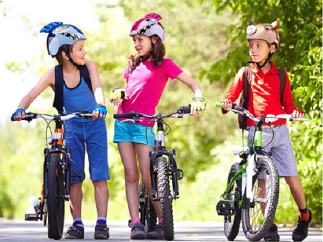 Mini Ebike vs. Kids' Ebike Dirt Bike: Which is Best for Your Child?