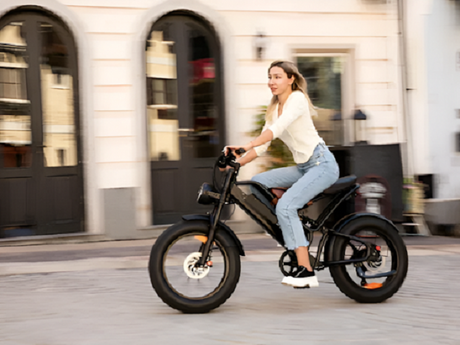 Ranking The Best Moped Style Ebike Selections For Beach And Sand Use