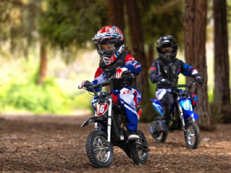 What Is the Best Electric Dirt Bike for Adults and Teens?