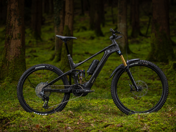 trekking e bike empfehlung AMOLA Terra individuelle Puzzles Menge:3x Flaschen Übrig gebliebenes Katzenfutter wurde