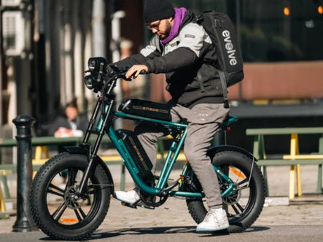 a man ride engwe M20