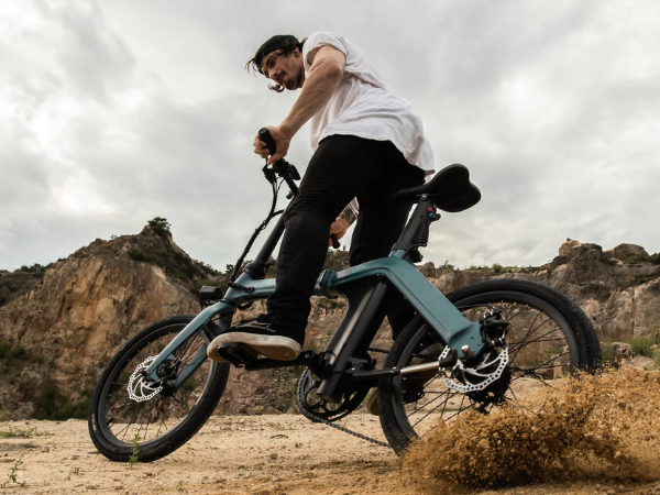 Exploring Off-Road Capabilities with A Mini E Bicycle – ENGWE Official